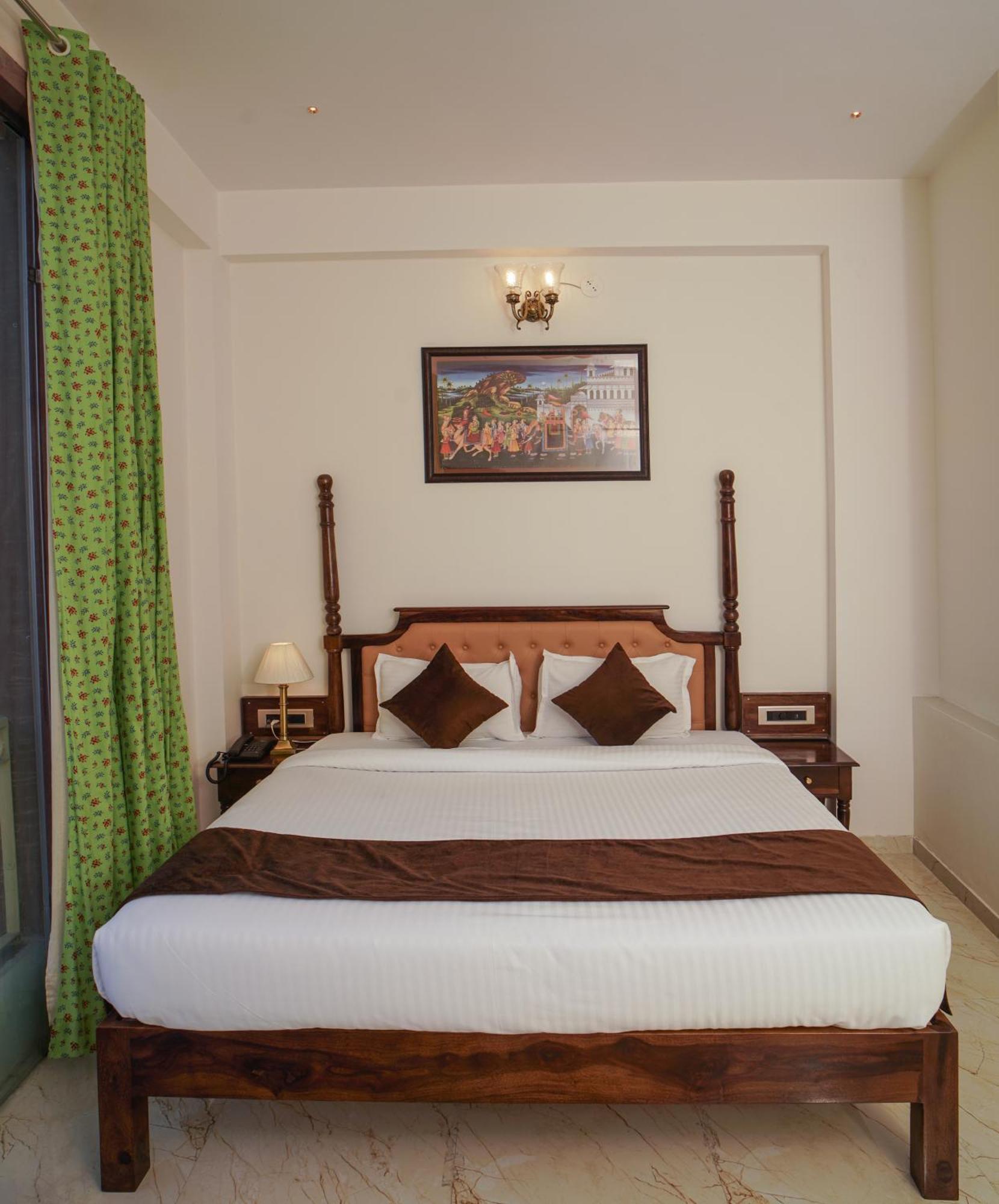 Dera Pichola- A Lake Facing Boutique Hotel 烏代浦 外观 照片